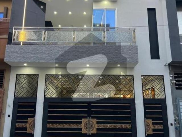 Regi Model Town Zone 3 Sector C1 5marla House 3Floor For sale available Regi Model Town