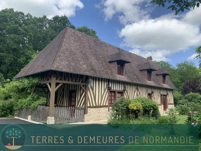 Région PAYS D'AUGE du CALVADOS, à proximité de LISIEUX, belle ma
