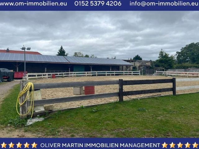 Reiterhof mit Innenstallungen, Reitplatz und ertragreicher PV Anlage! Mein Haus = mein Makler!