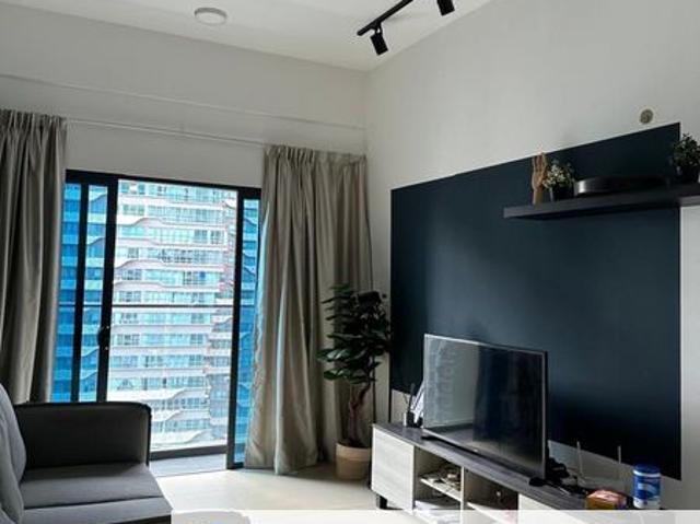 Reizz Residence