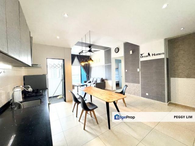 Reizz Residence