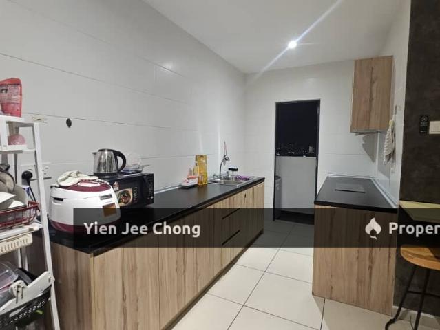 Reizz Residence For Sale