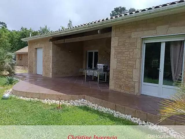 Reignac 33860 Achat / Vente maison 8 pièces t8 piscine terrasse