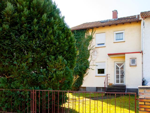 Reihenendhaus mit Garage in schöner Lage von Darmstadt Arheilgen