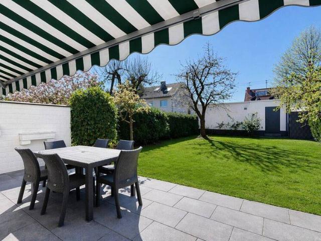Reihenendhaus mit sonnigem Westgarten in ruhiger Wohnlage