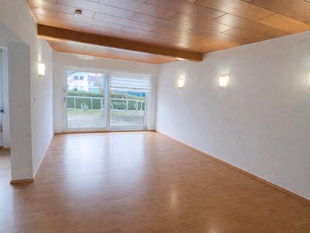 Reihenendhaus, 7 Zimmer, Garten, Terrasse, Balkon, Garage