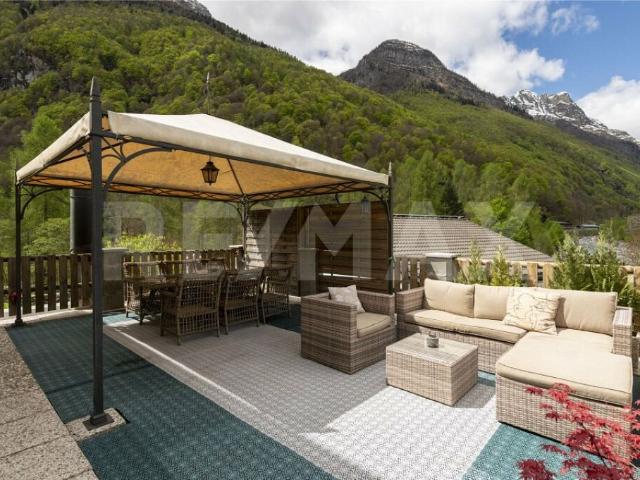 Reihenhaus mit Pool