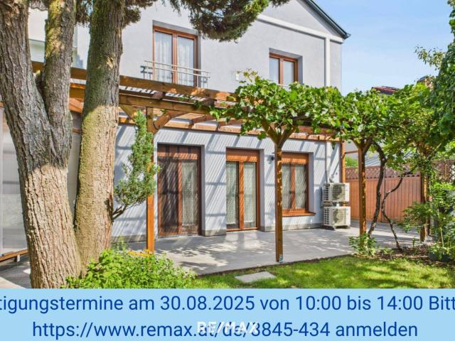 Reihenhaus in Ruhelage mit Klimaanlage und PV Anlage Besichtigungen am 30.08. 10:00 14:00