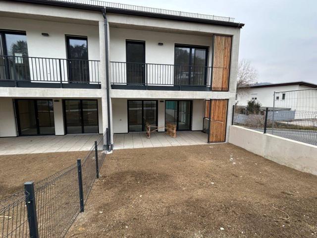 Reihenhauscharakter* 4 Zimmer Maisonette Wohnung mit Garten! provisionsfrei