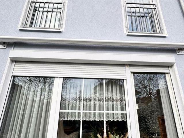 Reihenmittelhaus mit 5 Zimmern in Dölau provisionsfrei