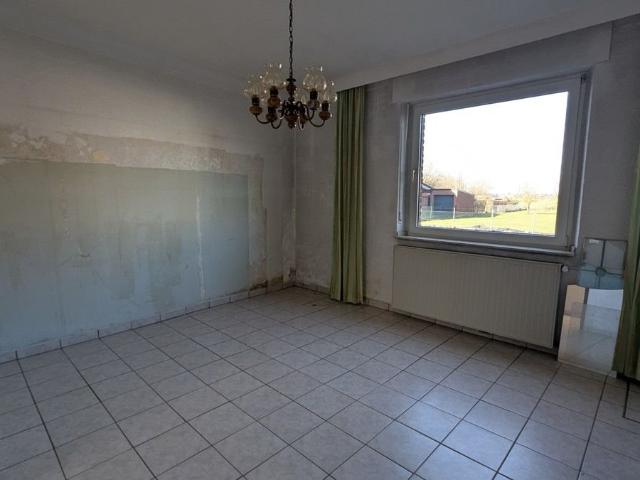 Reihenmittelhaus mit Ausbaupotenzial in Heinsberg Oberbruch
