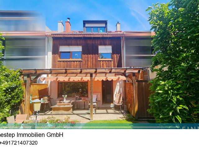 Reihenmittelhaus mit Garten, Terrasse und Garage – Verkauf mit lebenslangem Wohnrecht u. Mietzins