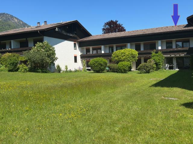 Reihenmittelhaus in einer ruhigen Wohnanlage mit Schwimmbad, Sauna und viel Grün