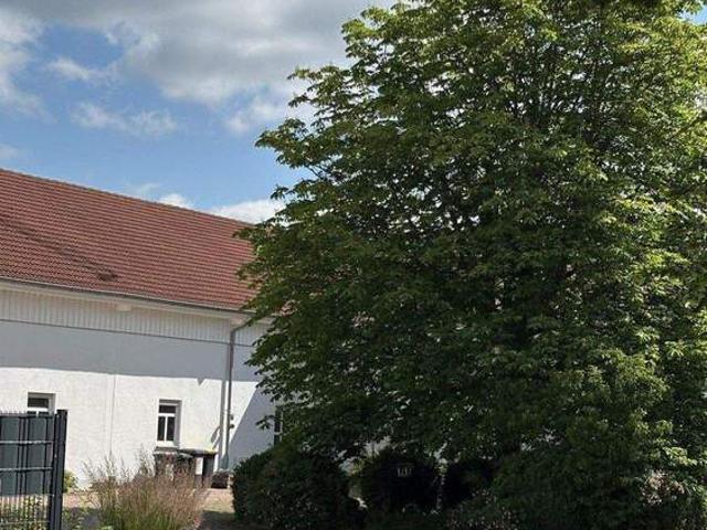 Reihenmittelhaus individuell ausbaubar mit Grünland