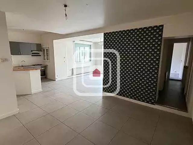 Reims 51100 Achat / Vente appartement 4 pièces t4
