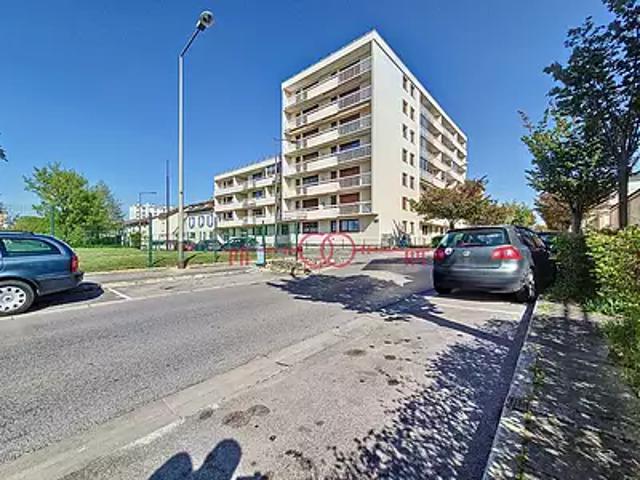 Reims 51100 Achat / Vente appartement 4 pièces t4 cave