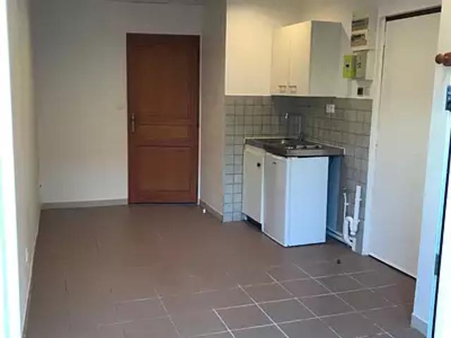 Reims 51100 Achat / Vente appartement 2 pièces t2