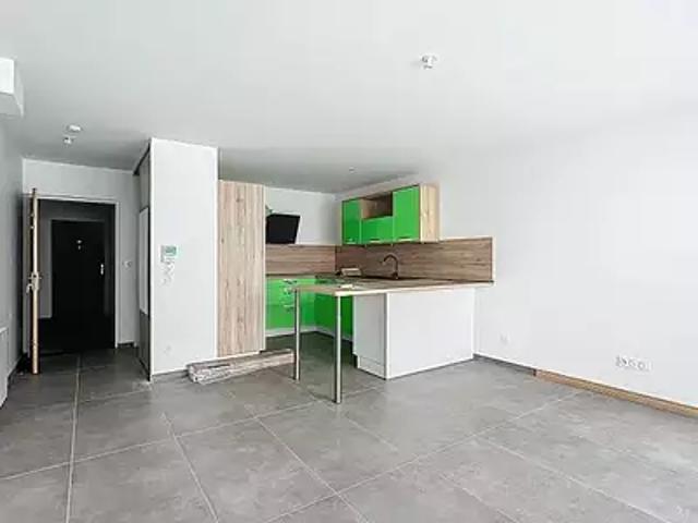 Reims 51100 Achat / Vente appartement 2 pièces t2 terrasse