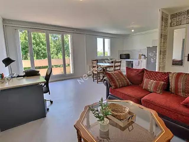 Reims 51100 Achat / Vente appartement 2 pièces t2 au dernier étage cave