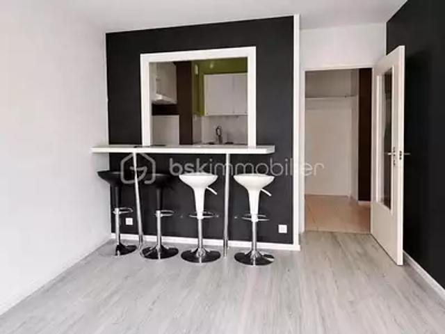 Reims 51100 Achat / Vente appartement 2 pièces t2 balcon