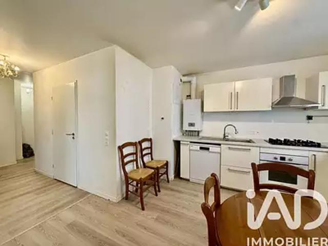 Reims 51100 Achat / Vente appartement 2 pièces t2 parking