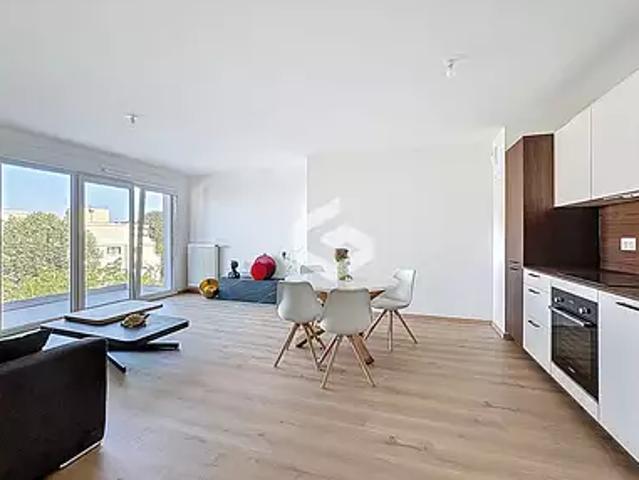 Reims 51100 Achat / Vente appartement 3 pièces t3 au dernier étage