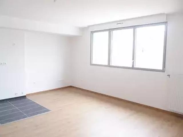 Reims 51100 Location appartement 1 pièce t1 cave