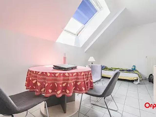 Reims 51100 Location appartement 1 pièce t1 jardin