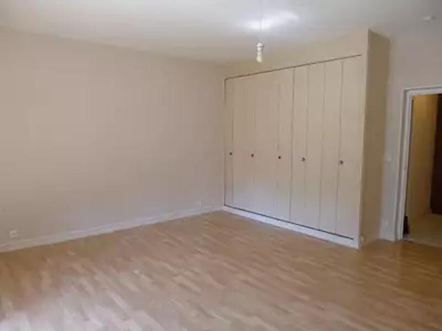 Reims 51100 Location appartement 1 pièce t1