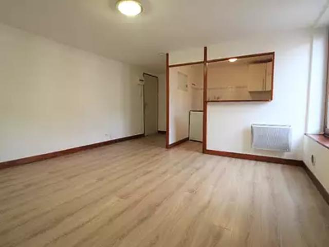 Reims 51100 Location appartement 2 pièces t2