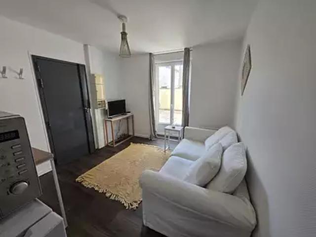 Reims 51100 Location appartement 2 pièces t2