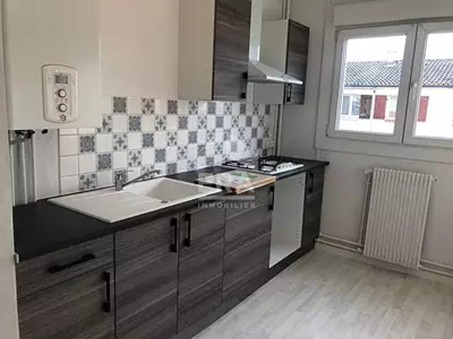Reims 51100 Location appartement 2 pièces t2