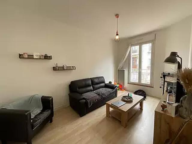 Reims 51100 Location appartement 2 pièces t2