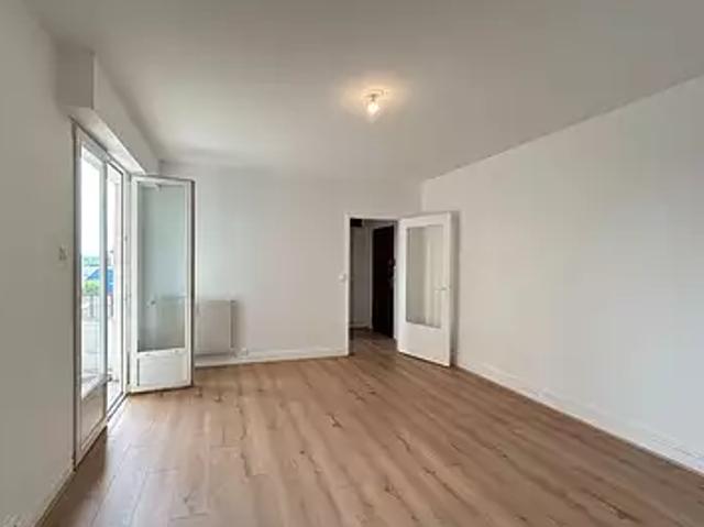 Reims 51100 Location appartement 2 pièces t2 terrasse