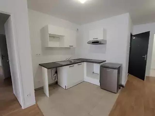 Reims 51100 Location appartement 3 pièces t3