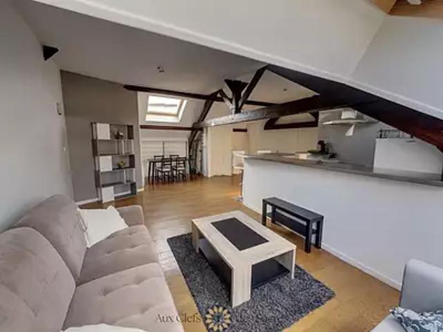 Reims 51100 Location appartement 3 pièces t3 au dernier étage