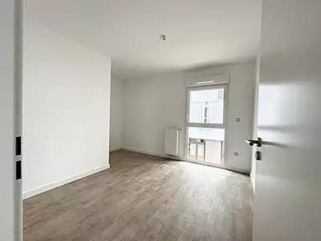 Reims 51100 Location appartement 3 pièces t3 parking