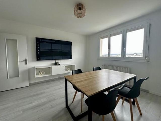 Reims, Appartement de Type 4 de 68 m2 3 chambres