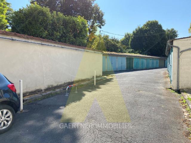 Reims Location Parking / Garage 51