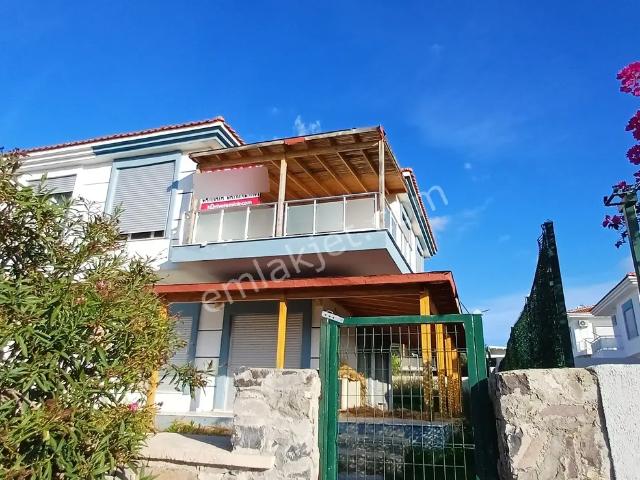 Reisdere De Deniz Manzaralı 3+1 328 M2 Kendi Payı Arsalı Villa