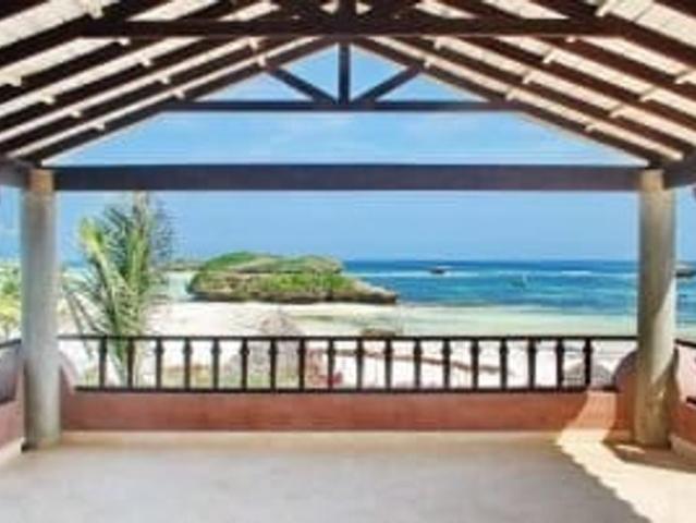 Rejuvenate in this seafront 6 bedroom villa at Watamu Kilifi county