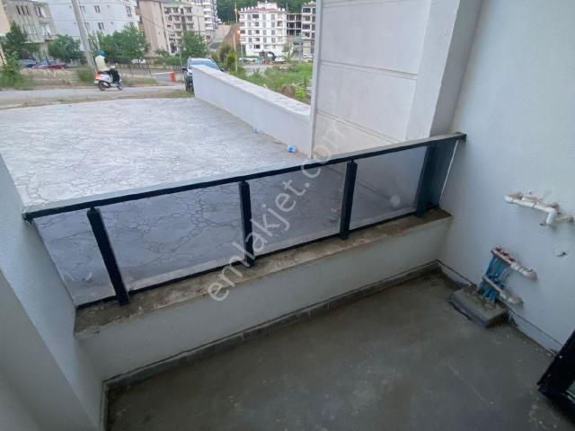 Rekoor Emlaktan Atakum/körfezde 1+1 Satılık Daire