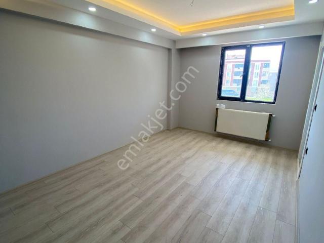 Rekoor Emlaktan Çatalarmutta Sıfır 2+1 Satılık Daire