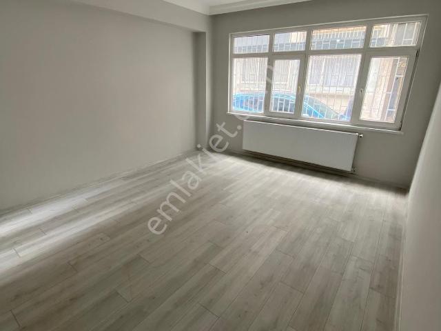 Rekoor Emlaktan Rasathane Yakını 2+1 Satılık Daire