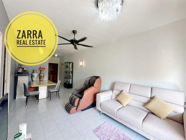 Relau Vista Apartment 800Sqft Renovated Partially Furnished 2 Carparks