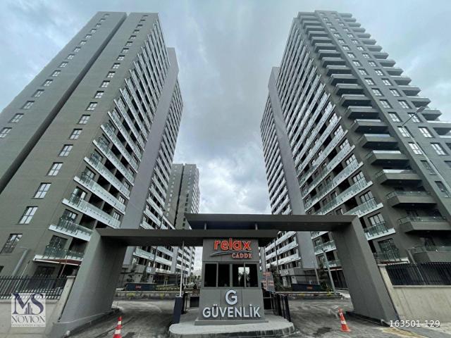RELAX CADDE'DE BAHÇE TAHSİSLİ 1+1'LER