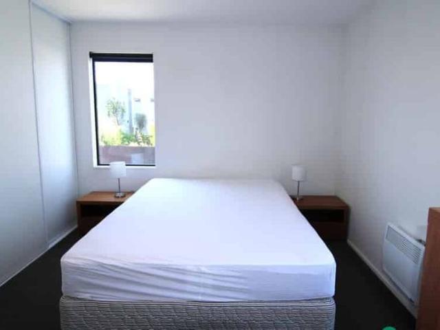 Relax in style Fully furnished 2 Bed in City Centre