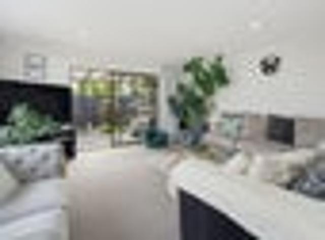 Relaxed Redwood Living with Room to Unwind