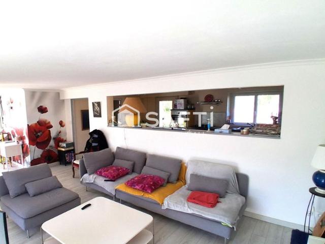 Relecq Kerhuon: maison familiale T6, 4 chambres