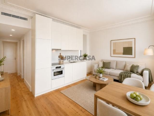 República 55 | T1 Exclusivo NOVO com Garagem e Varanda no Coração de Lisboa